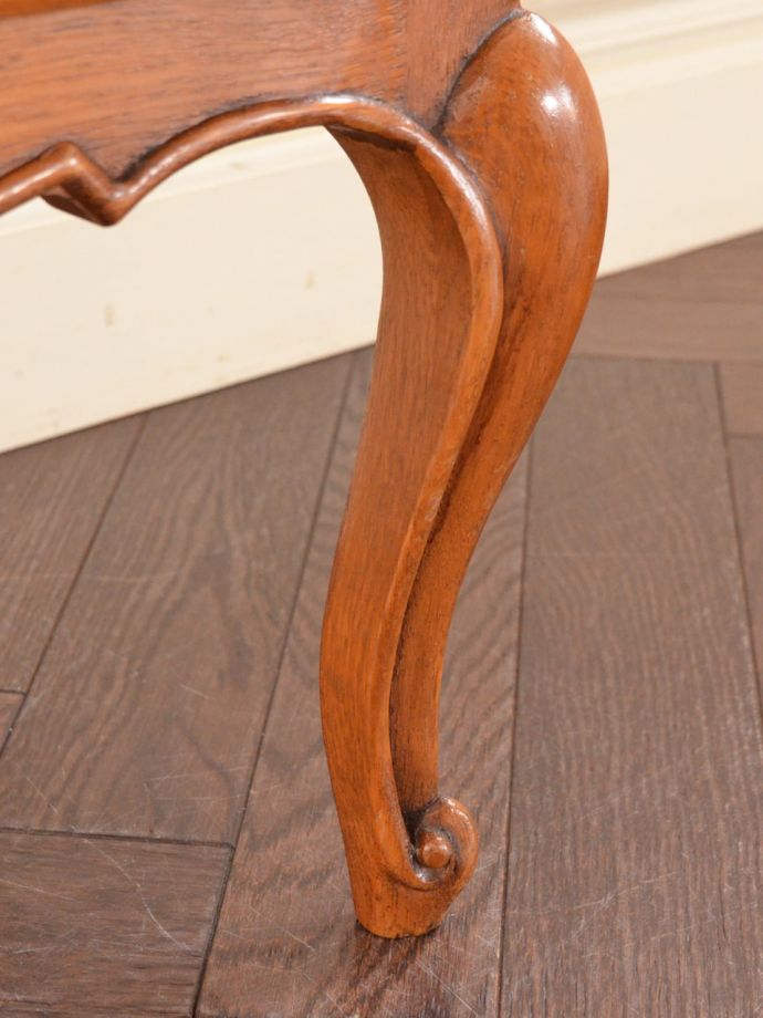 アンティーク家具の脚