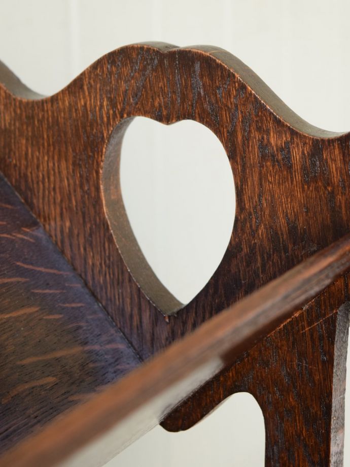 マガジンラックの装飾