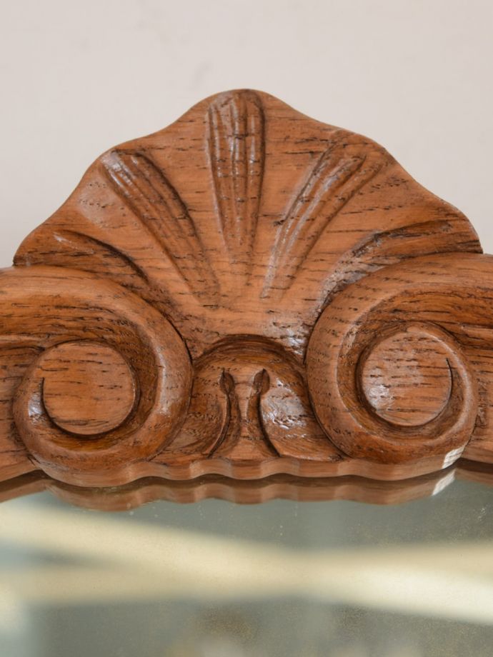 アンティークらしい彫