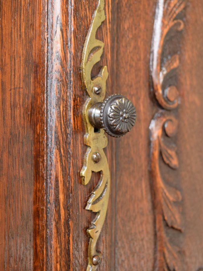 アンティーク家具の取っ手