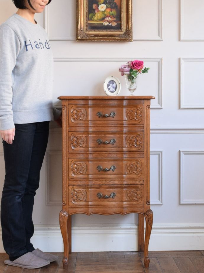 フランスのアンティークチェスト