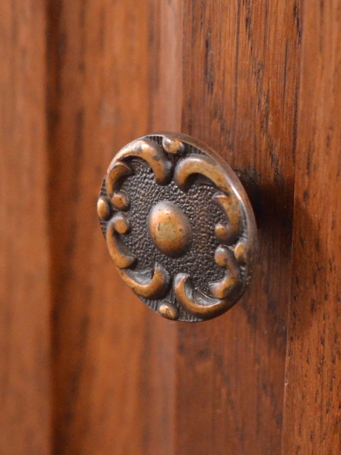 アンティーク家具の取っ手