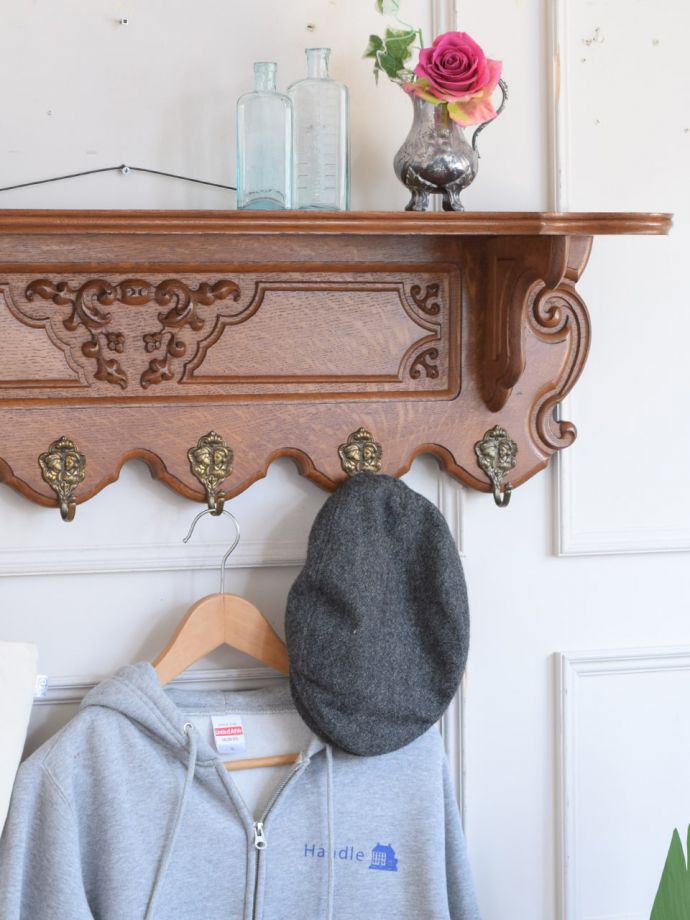 おしゃれなウォールシェルフ