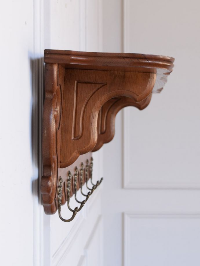 ウォールシェルフの側面