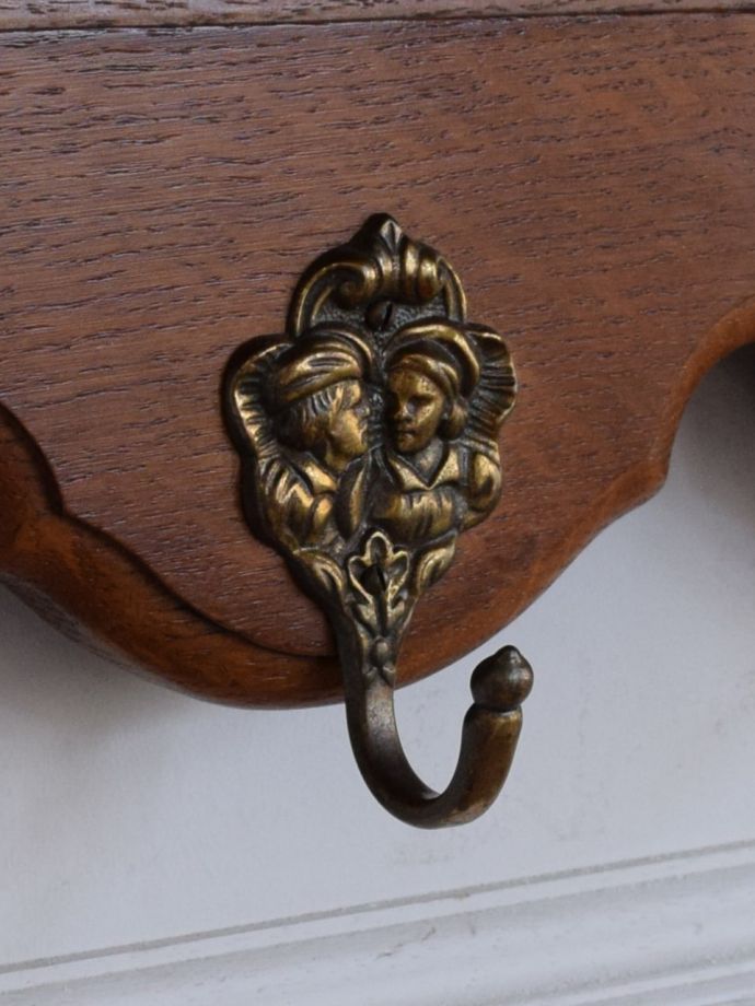 壁付けシェルフのフック