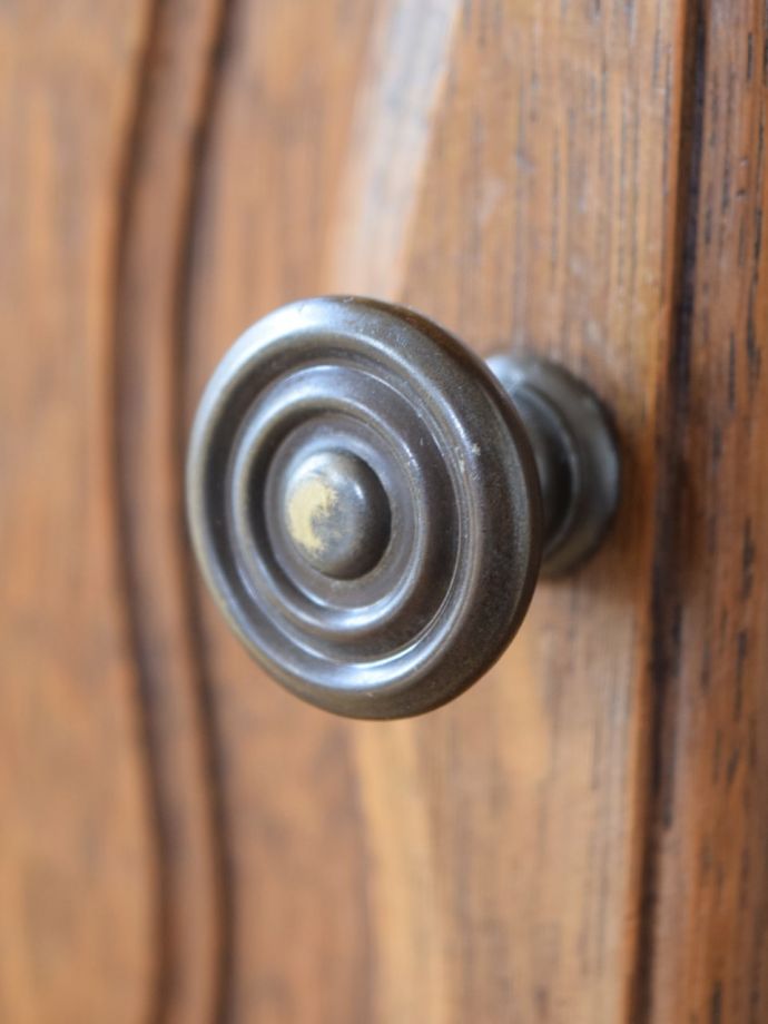 アンティーク家具の取っ手