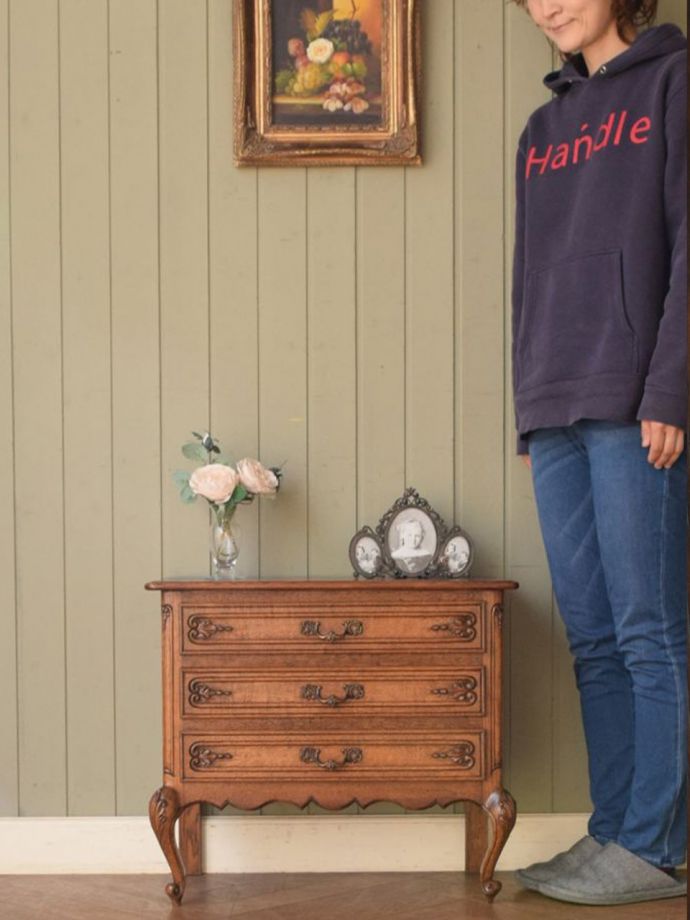 フランスのアンティークチェスト