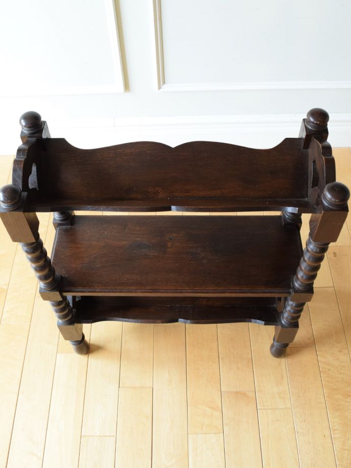 マガジンラックの天板