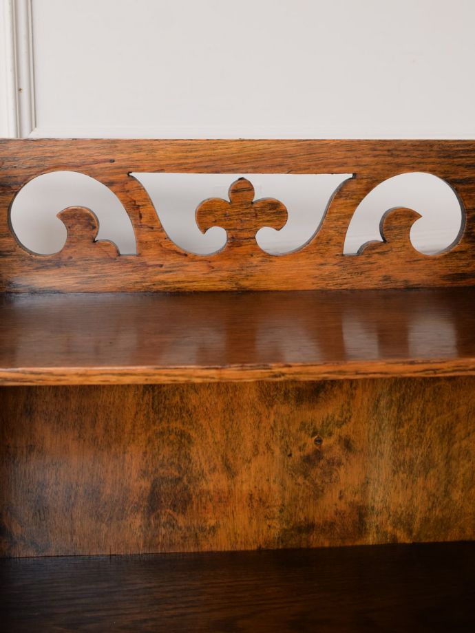 マガジンラックの装飾