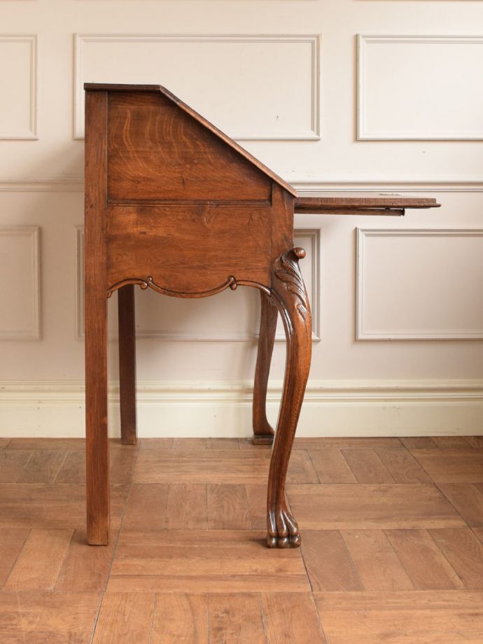 ビューローの側面