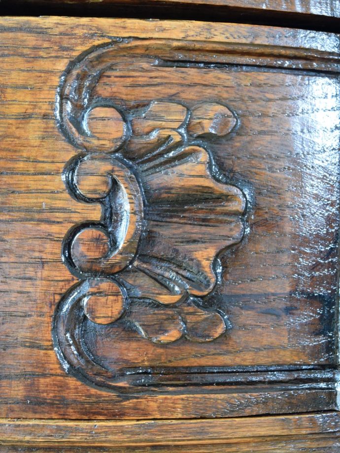 チェストのおしゃれな装飾