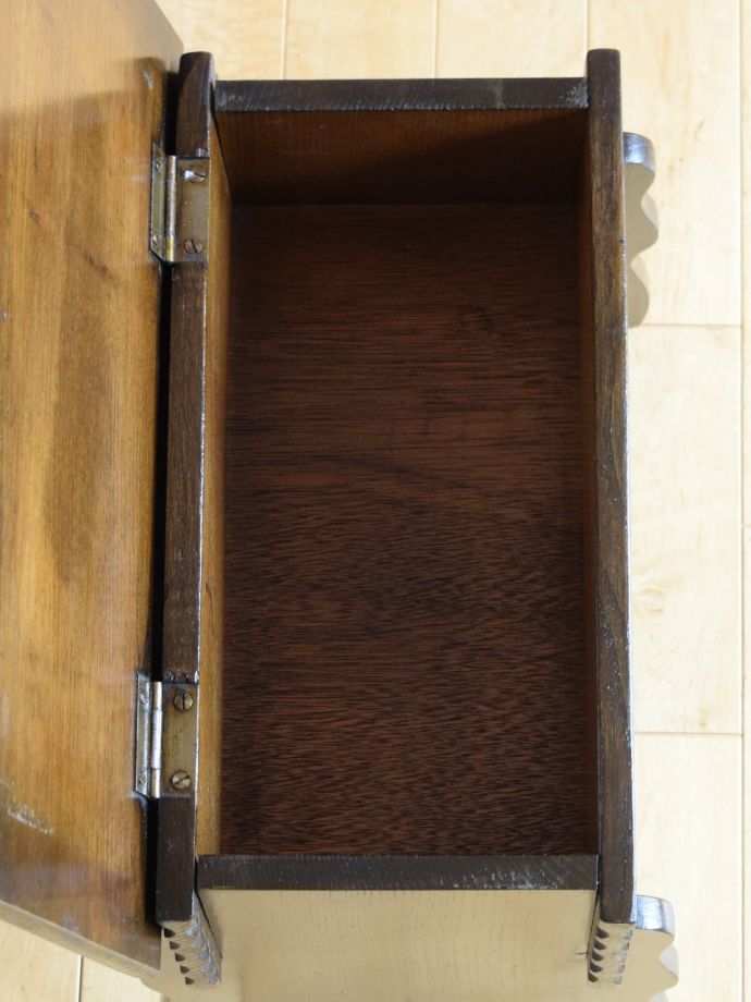 おしゃれなブランケットボックス