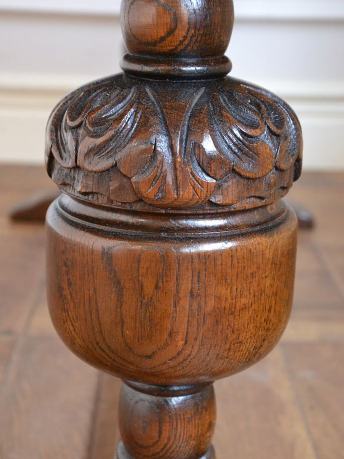 英国アンティークの装飾