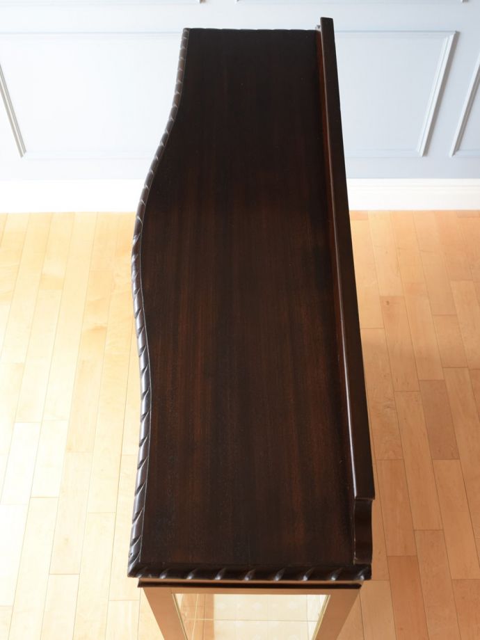 アンティークキャビネットの天板