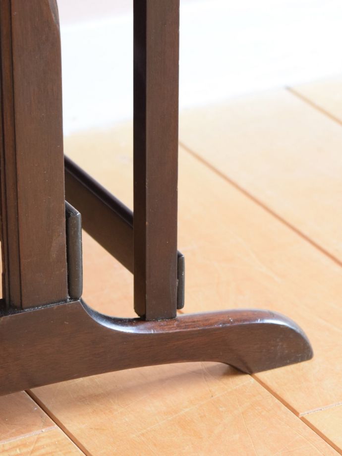 アンティーク家具の脚