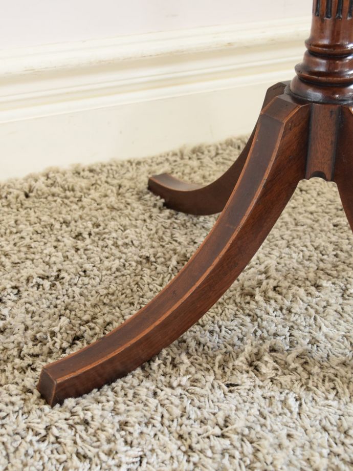 アンティーク家具の脚