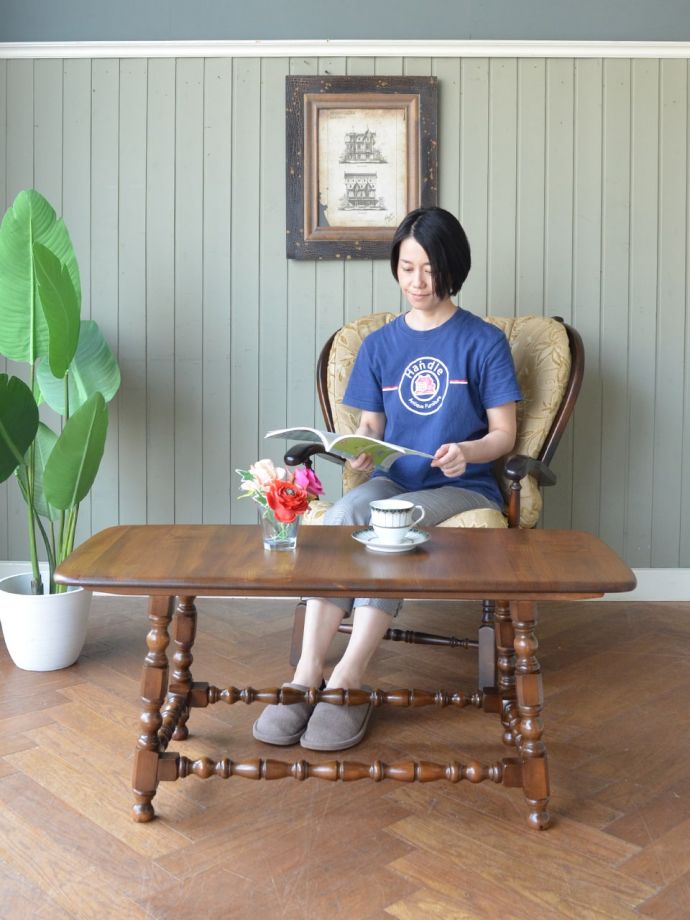 アーコールのコーヒーテーブル