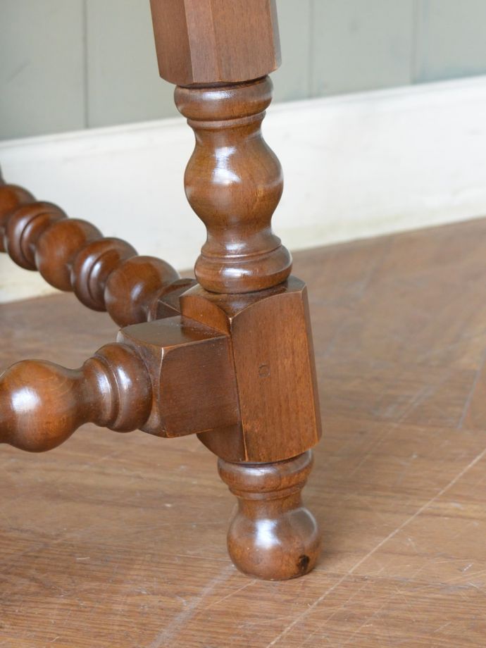 アーコールの家具の脚