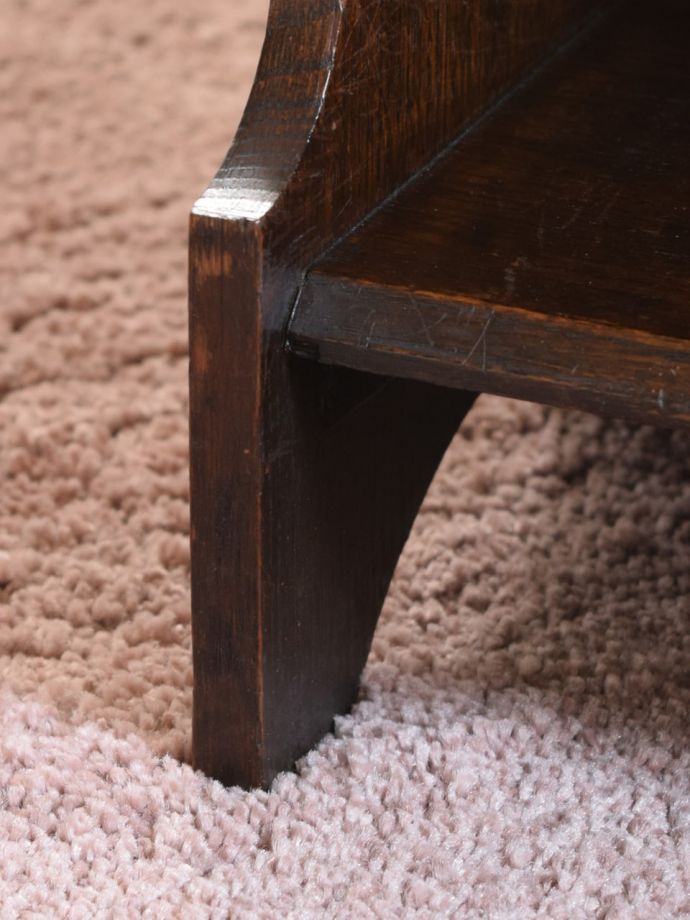 アンティーク家具の脚