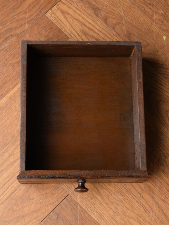 マガジンラックの引き出し