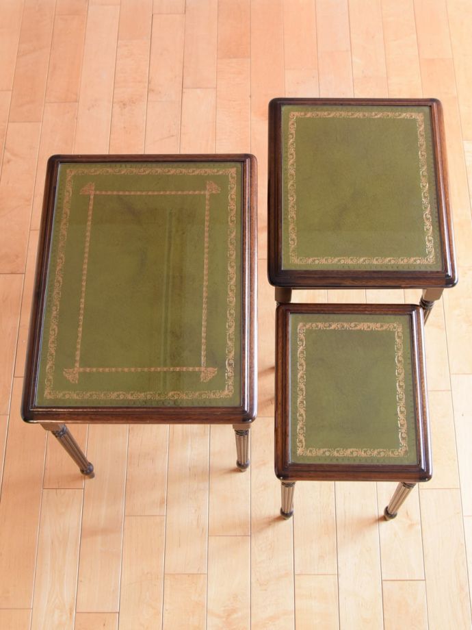 アンティークのテーブルの天板