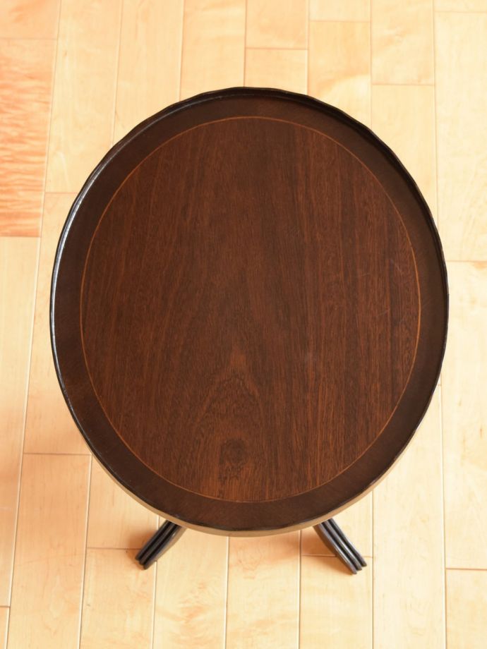 アンティークのテーブルの天板