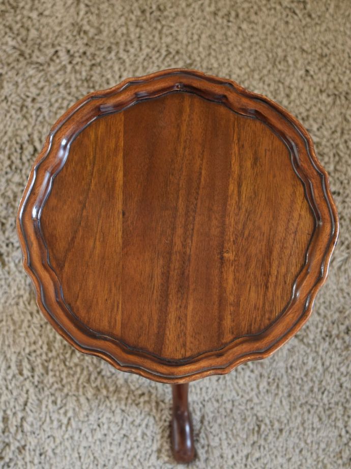 アンティークのテーブルの天板