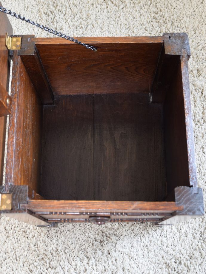 おしゃれなブランケットボックス