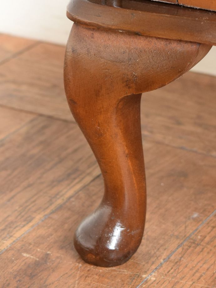 アンティーク家具の脚