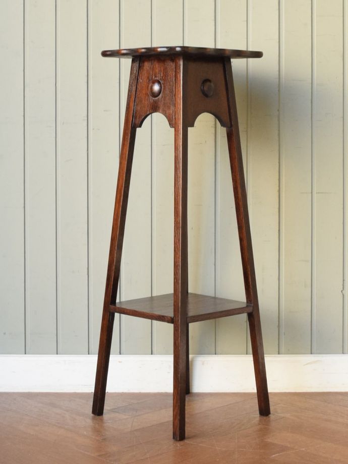 プランツスタンドの側面