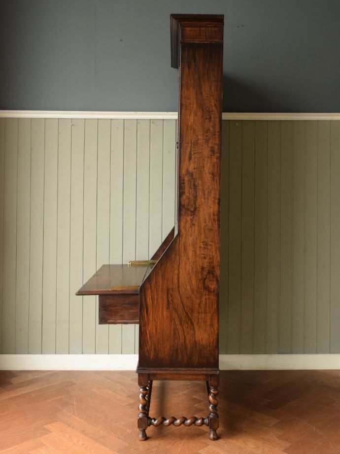 ビューローブックケースの側面