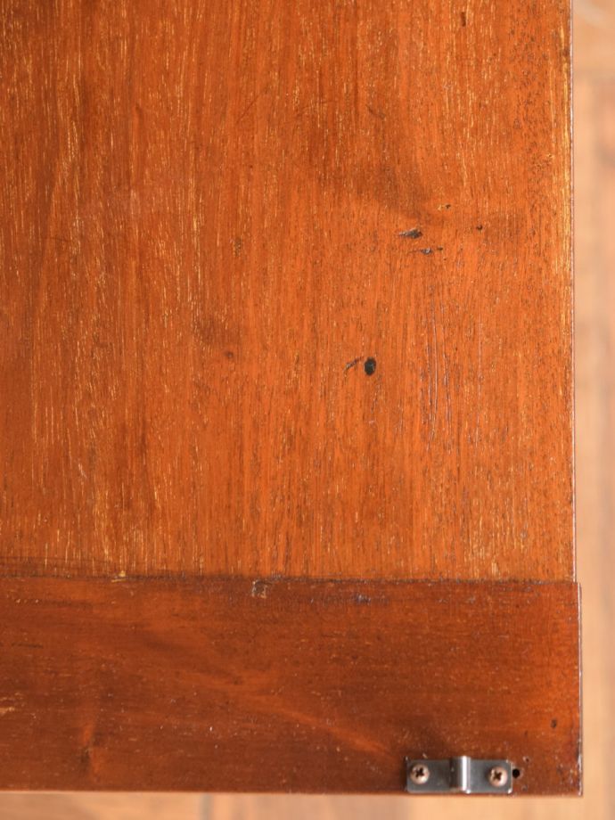 アンティークビューローのデスク