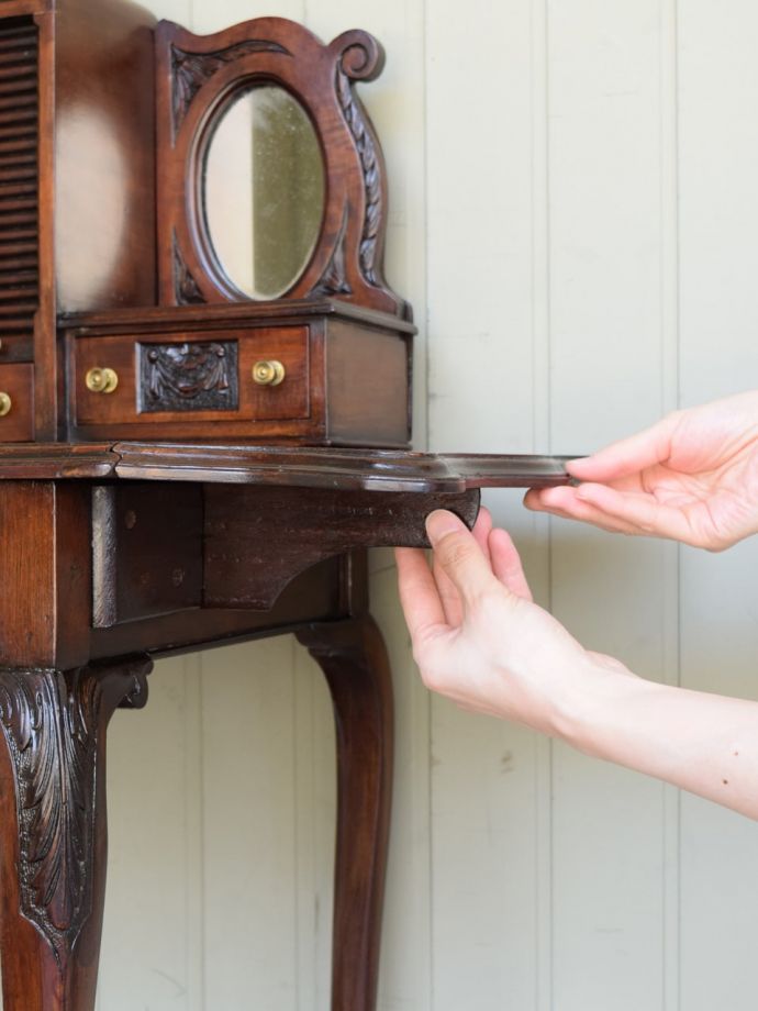 伸長式デスクのサイズ変更方法