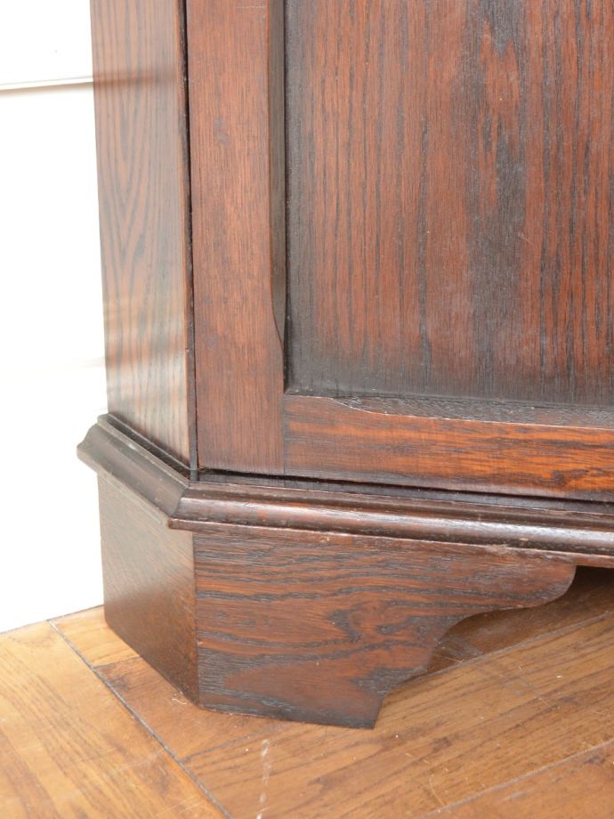 アンティーク家具の脚