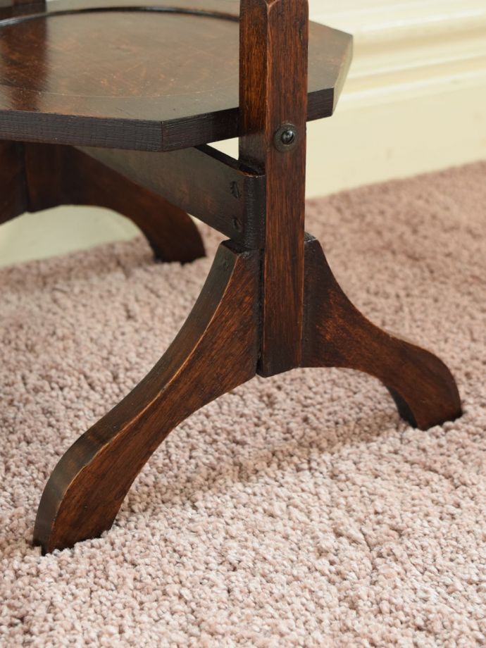 アンティーク家具の脚