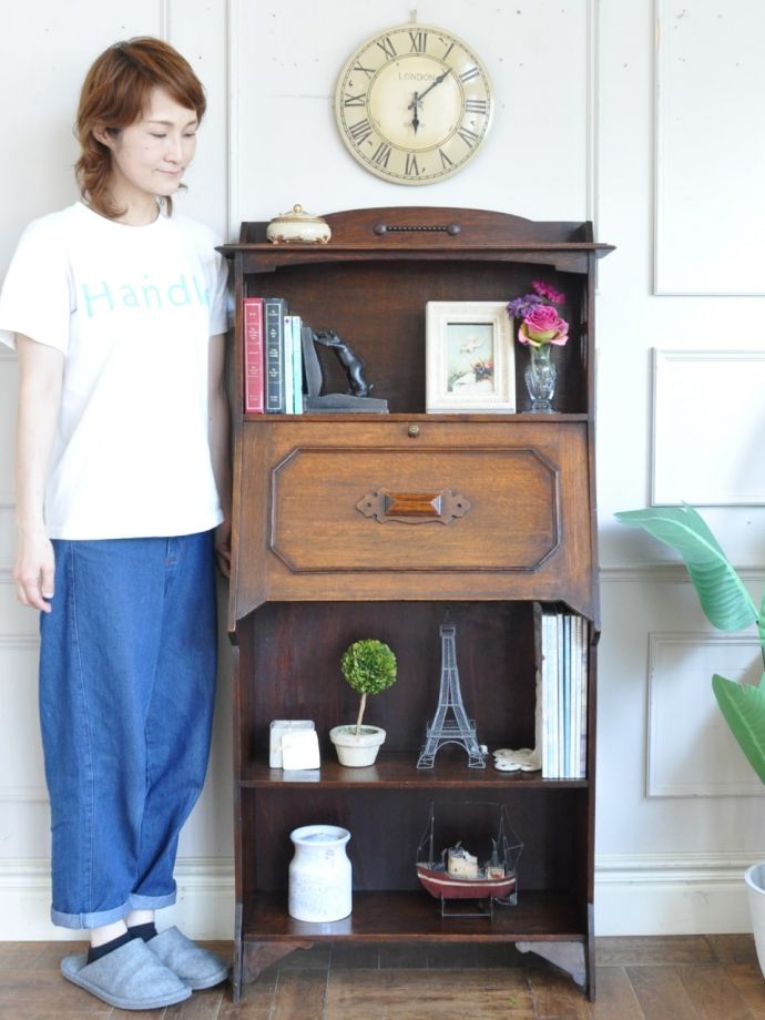 英国アンティークのビューロー