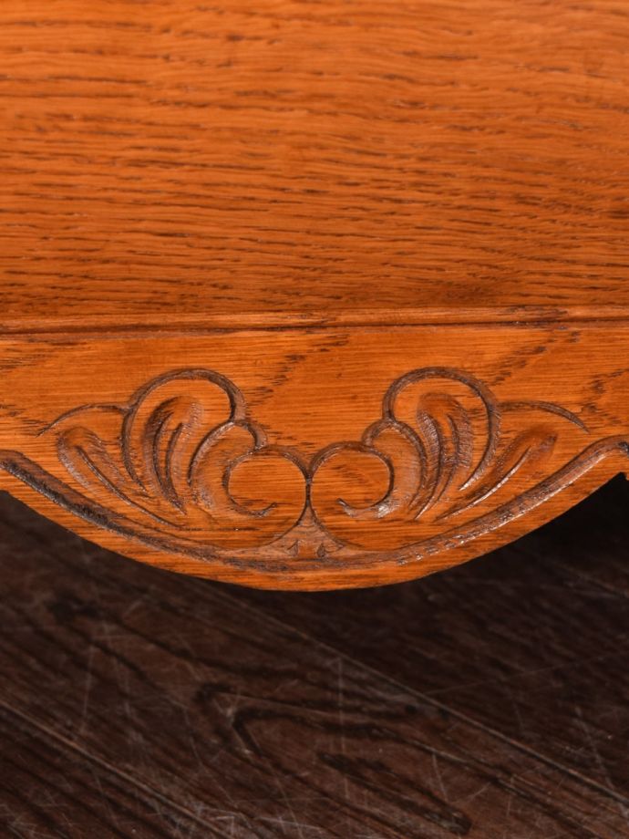 コモードの装飾