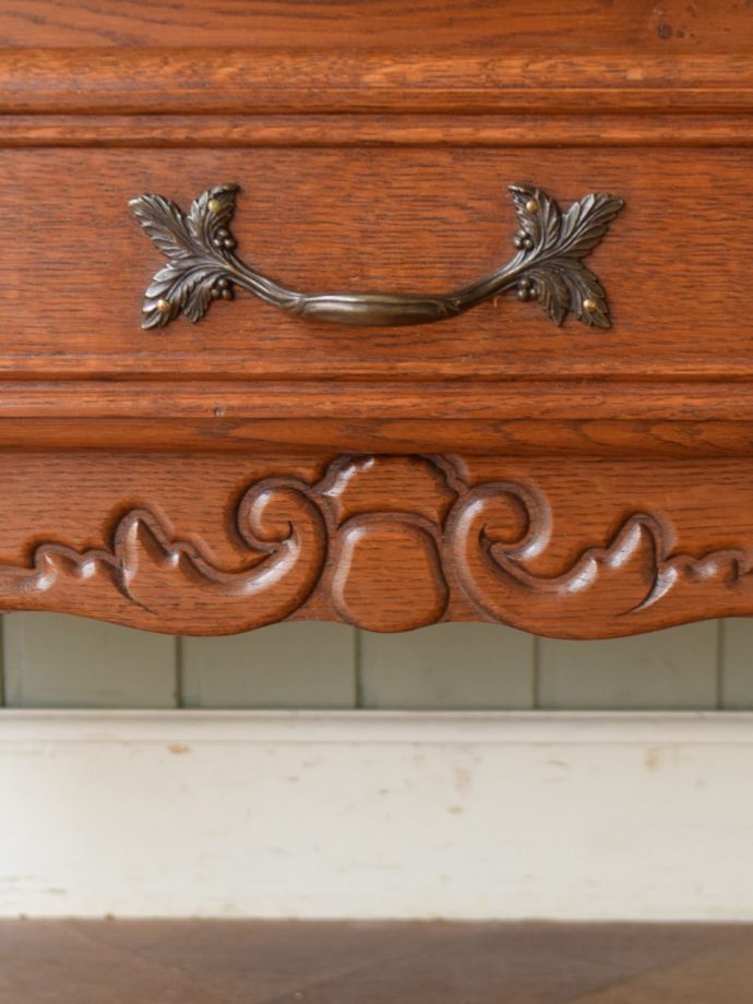 チェストの装飾