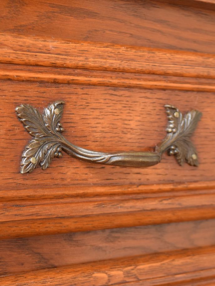 アンティーク家具の取っ手