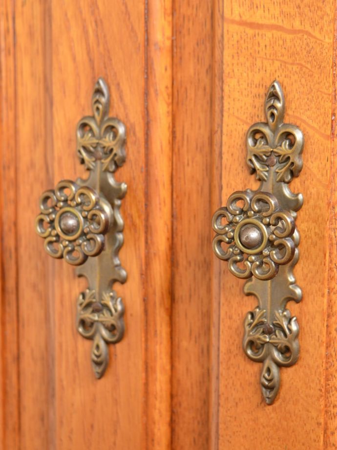 アンティーク家具の取っ手