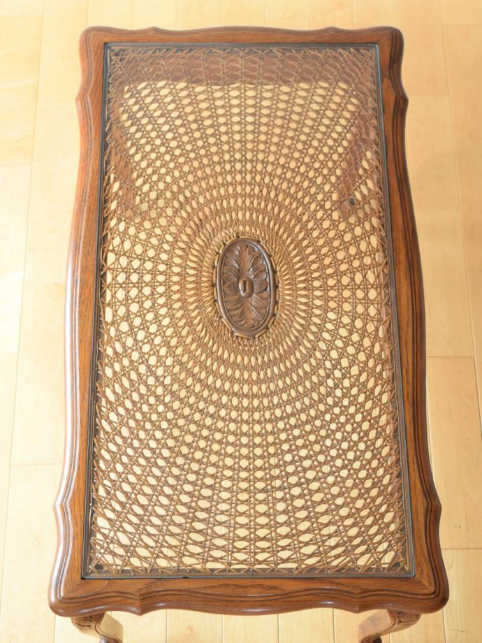 アンティークコーヒーテーブルの天板