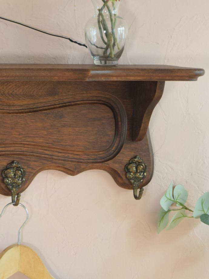 おしゃれなウォールシェルフ