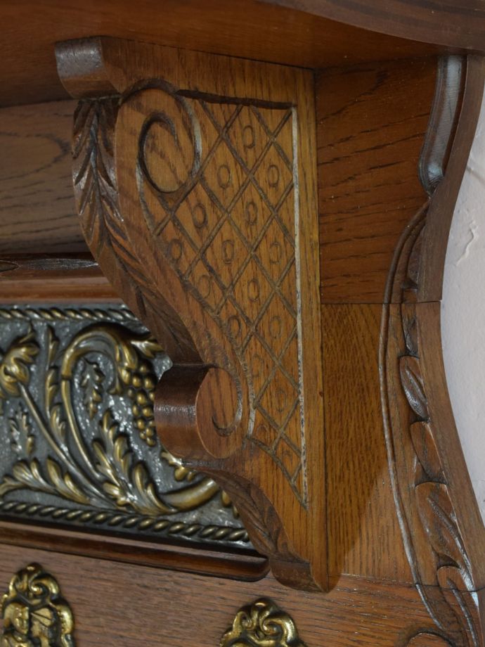 ウォールシェルフの装飾