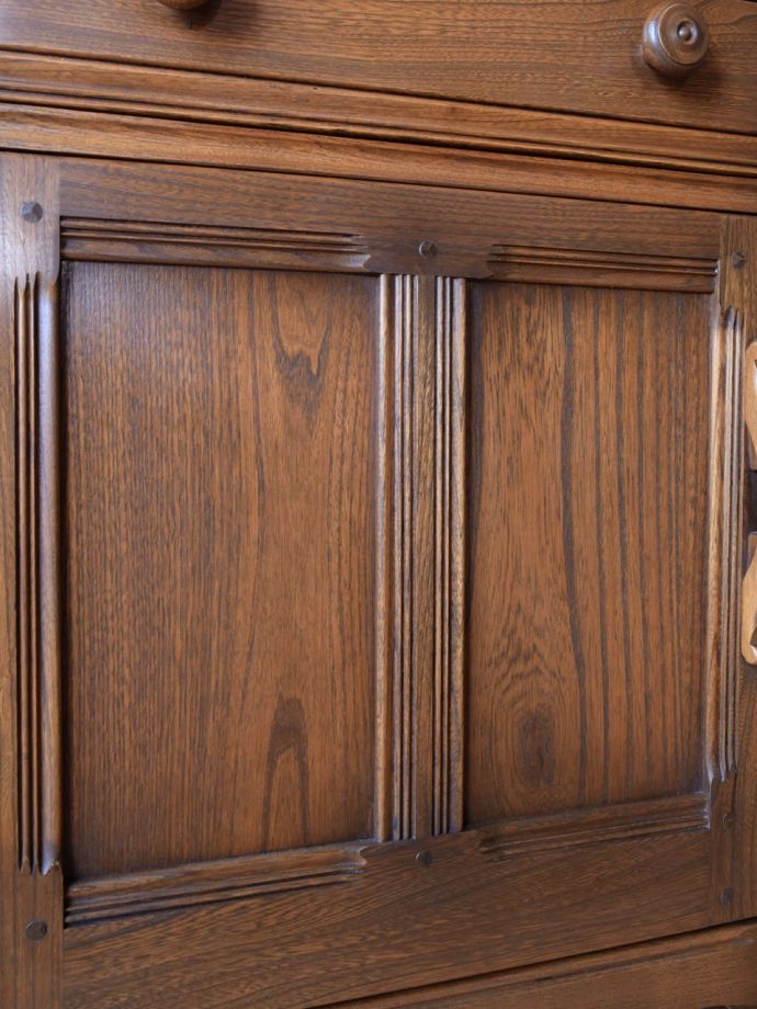 ビンテージ家具の装飾