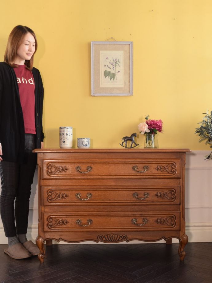 フランスのアンティークチェスト