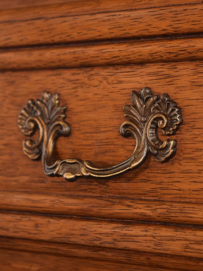 アンティークチェストの取っ手