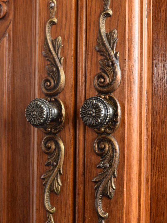 アンティーク家具の取っ手