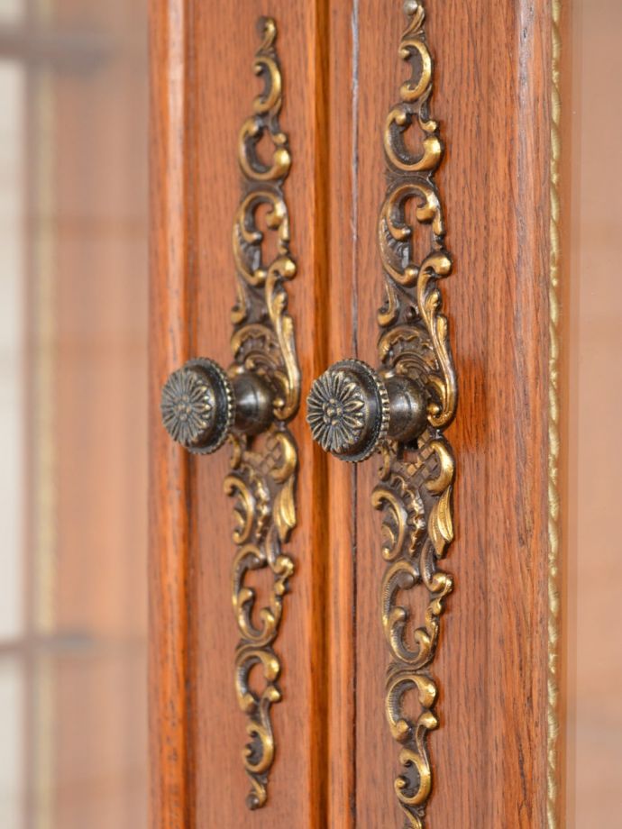 アンティーク家具の取っ手