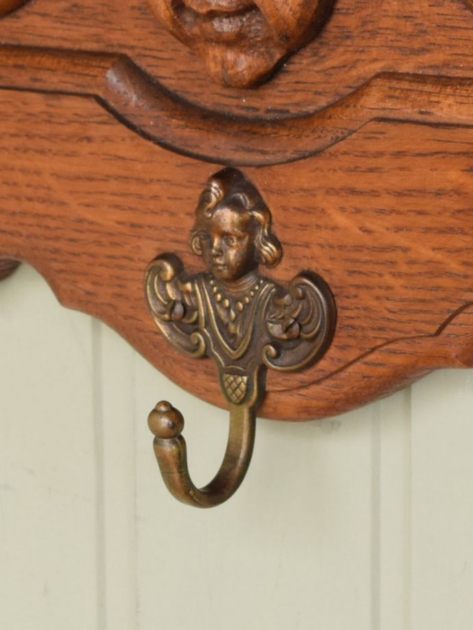 壁付けシェルフのフック