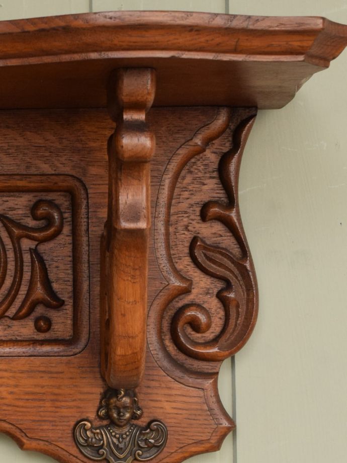 ウォールシェルフの装飾